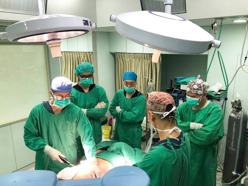 法喬醫美診所_高雄威塑抽脂權威邱浚彥醫師